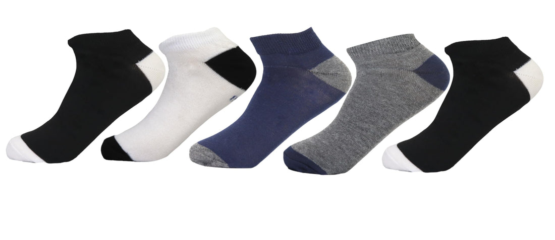 White Flower Unisex Set Of 5 Pieces Socks Socks