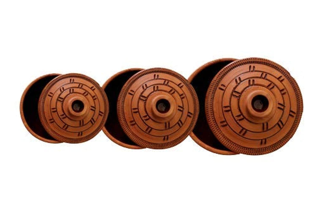 The rustic pottery set consisting of 3 pieces of different sizes