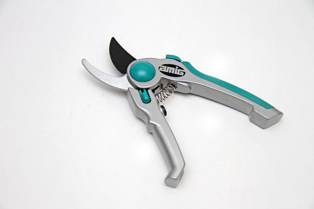 amig Spanish Professional Pruning Shears for Trees and Plants