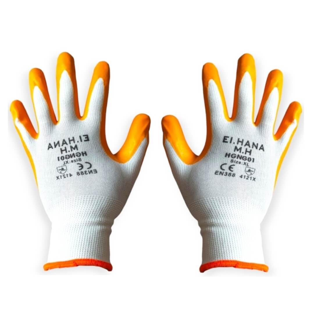 Household Farming Gloves Light in Use