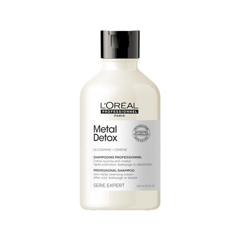 L’Oréal Professionnel | Metal Detox Shampoo | Sulfate-Free | For Soft & Shiny looking hair | For Colored, Damaged & All Hair Types | Hard Water-Resistant | With Glicoamine | SERIE EXPERT | 300ml