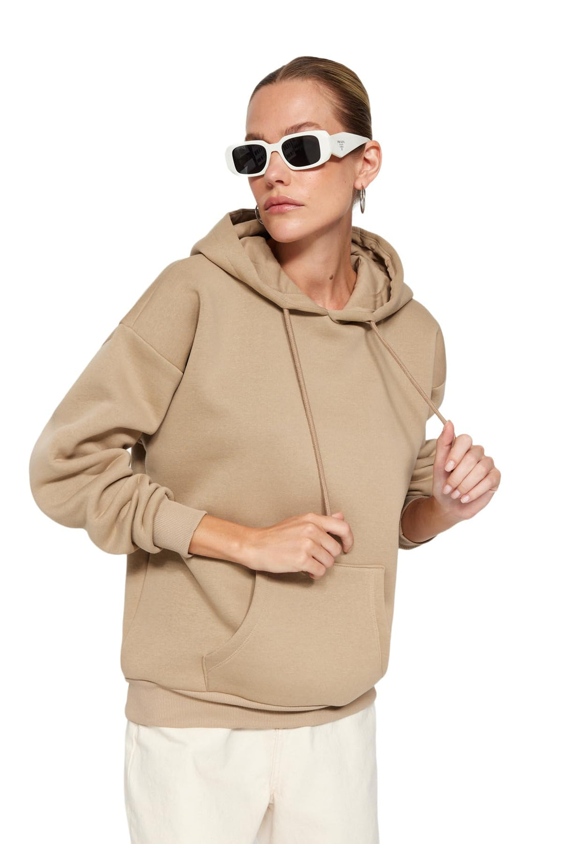 Trendyol Womens Mink Thick Fleece Inside Oversize/Wide Fit Hooded Basic Knitted Sweatshirt TWOAW24SW00103 Sweatshirt (pack of 1)