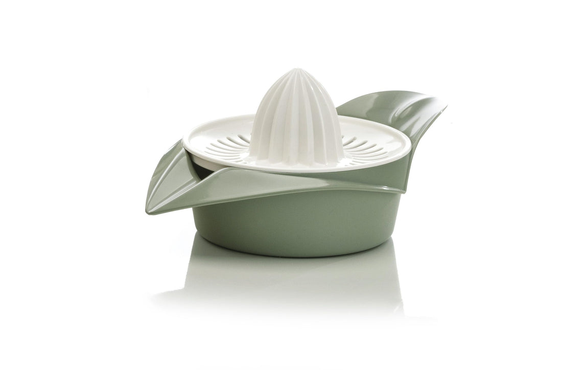 Bama Citrus Juicer - Leaf Design, Multi-Color, Ergonomic (Made in Italy)