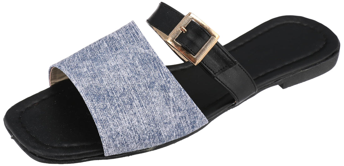 womens model 752 Flat Sandal