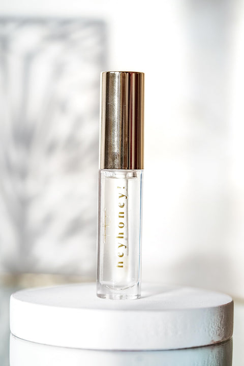 HGaesthetics HeyHoney! Lip Plumping & Nourishing Serum – Pure Honey, Hyaluronic Acid, Niacinamide & Shea Butter | Glossy Hydrating Lip Treatment for Fuller, Smoother Lips