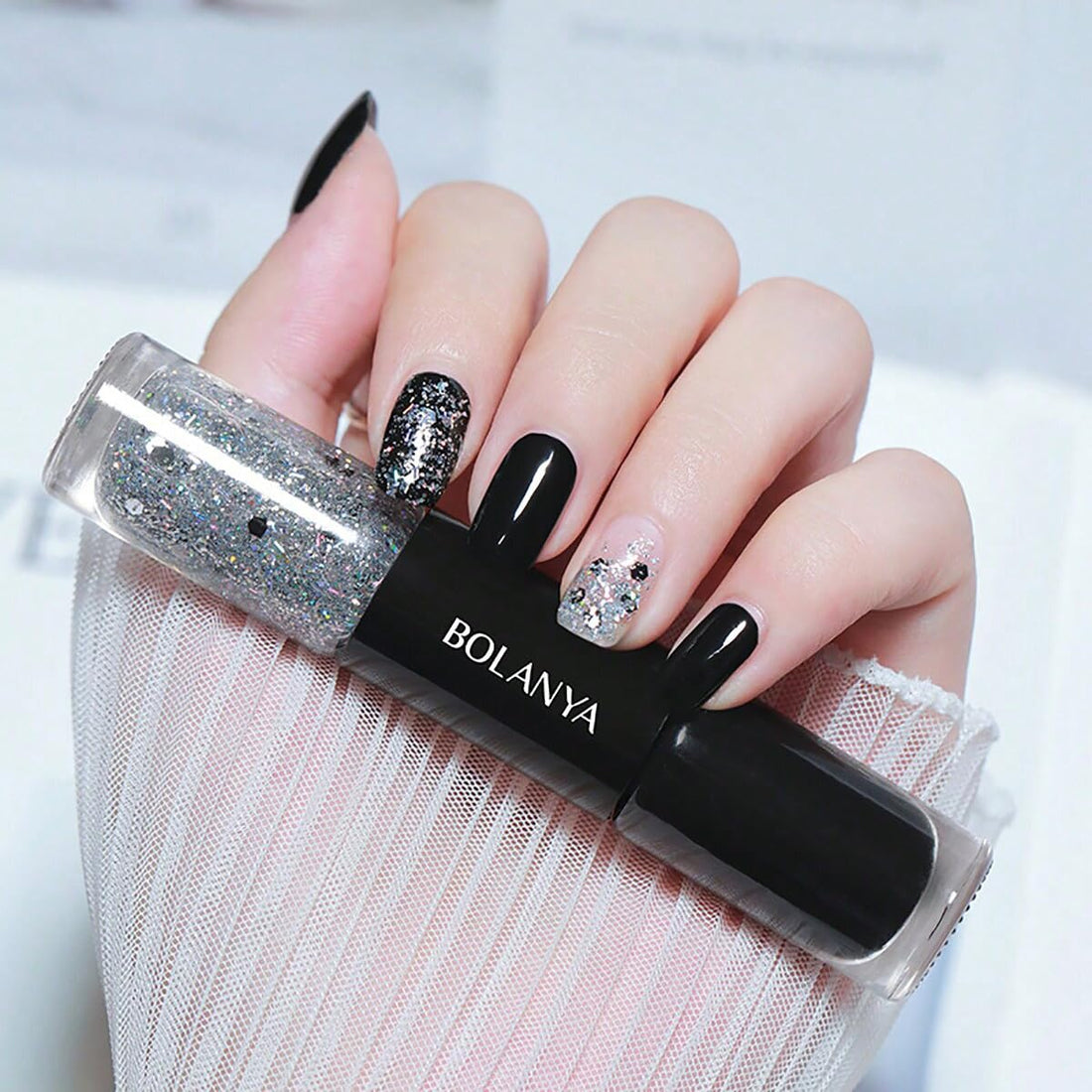 THE PACK Gel Nail Polish Set, |amazingEGP|No Paste Needed, Shiny Manicure, Beautiful Nail Art Gift for Women and Girls, Long Lasting (Black - C135, 12ml)