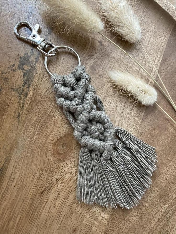 MacrameStore - Macrame Keychain - ميدالية مكرمية
