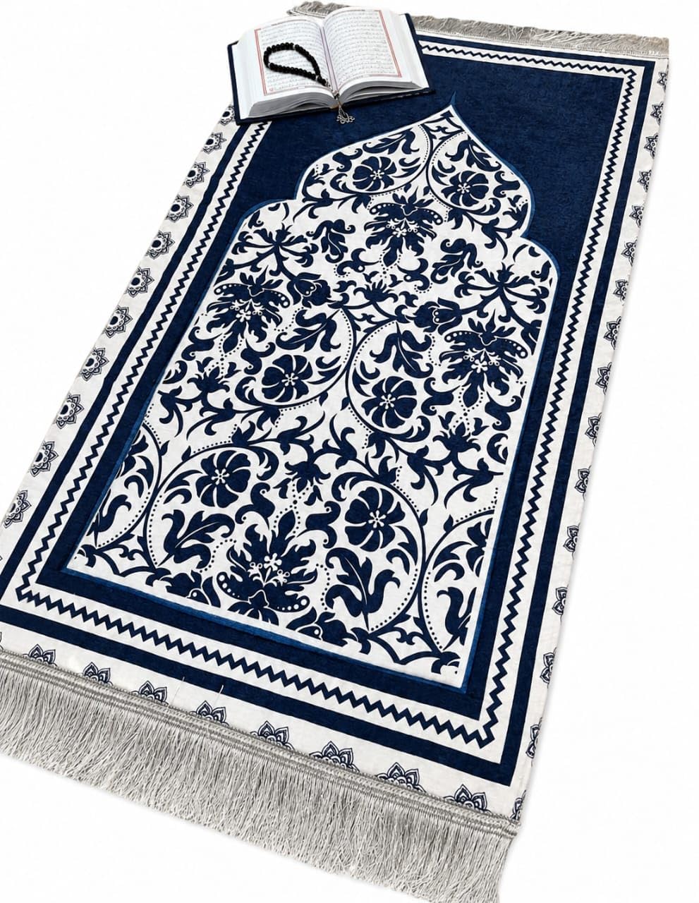 Luxury Medina Set for Islamic Gifts: Prayer Mat, Sharif's Quran, and a classy Natural Stone Rosary - Complete Religious Box for Occasions