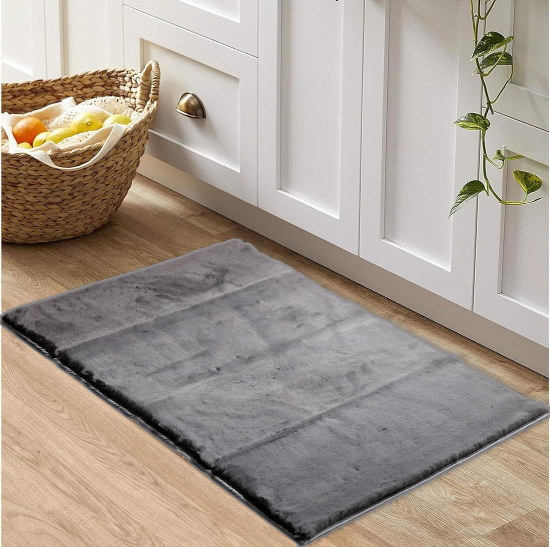 Super Soft Anti Skid Machine Washable Highly Absorbent Faux Rabbit Fur Rectangular Bath Mats for Bathroom (40 cm X 60 Cm, Grey) Pack of 1