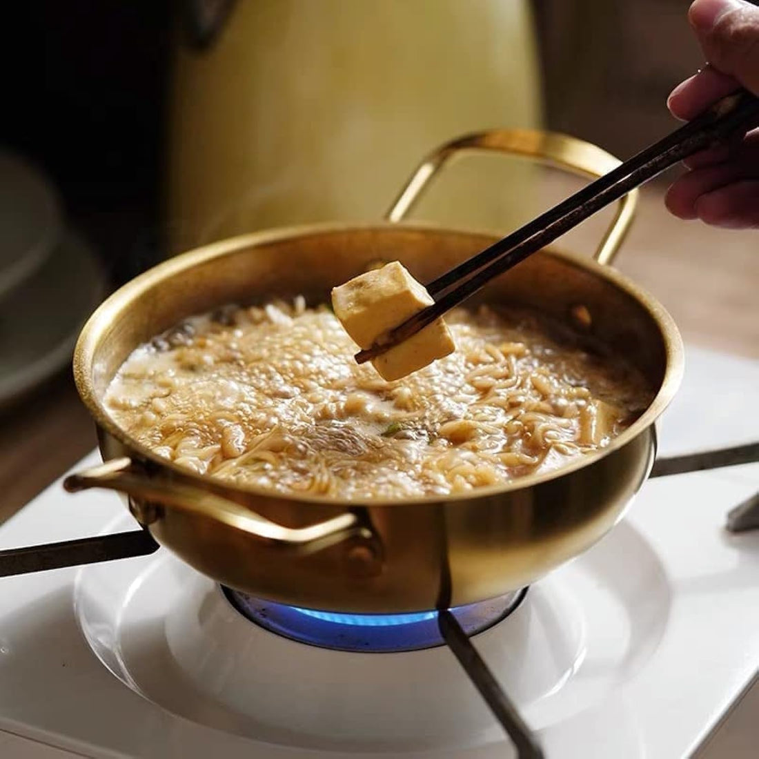 Gold Stainless Steel Pan with Chrome Plated Hands, Rust-proof Finish (19cm)