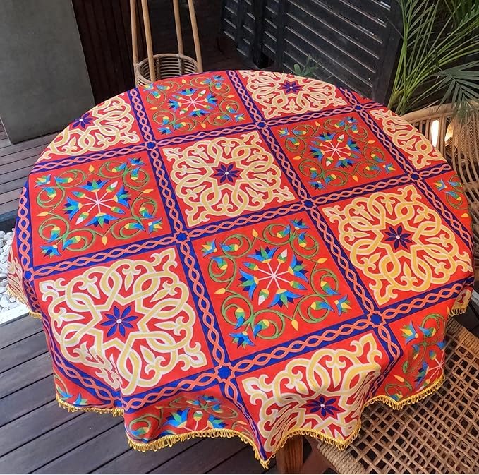Tassel Design Tablecloth Around The Edges - Round 140cm Red, Polycotton Blend