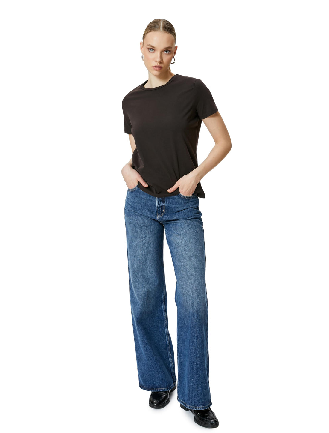 KOTON Women's Short Sleeve Crew Neck Tshirt