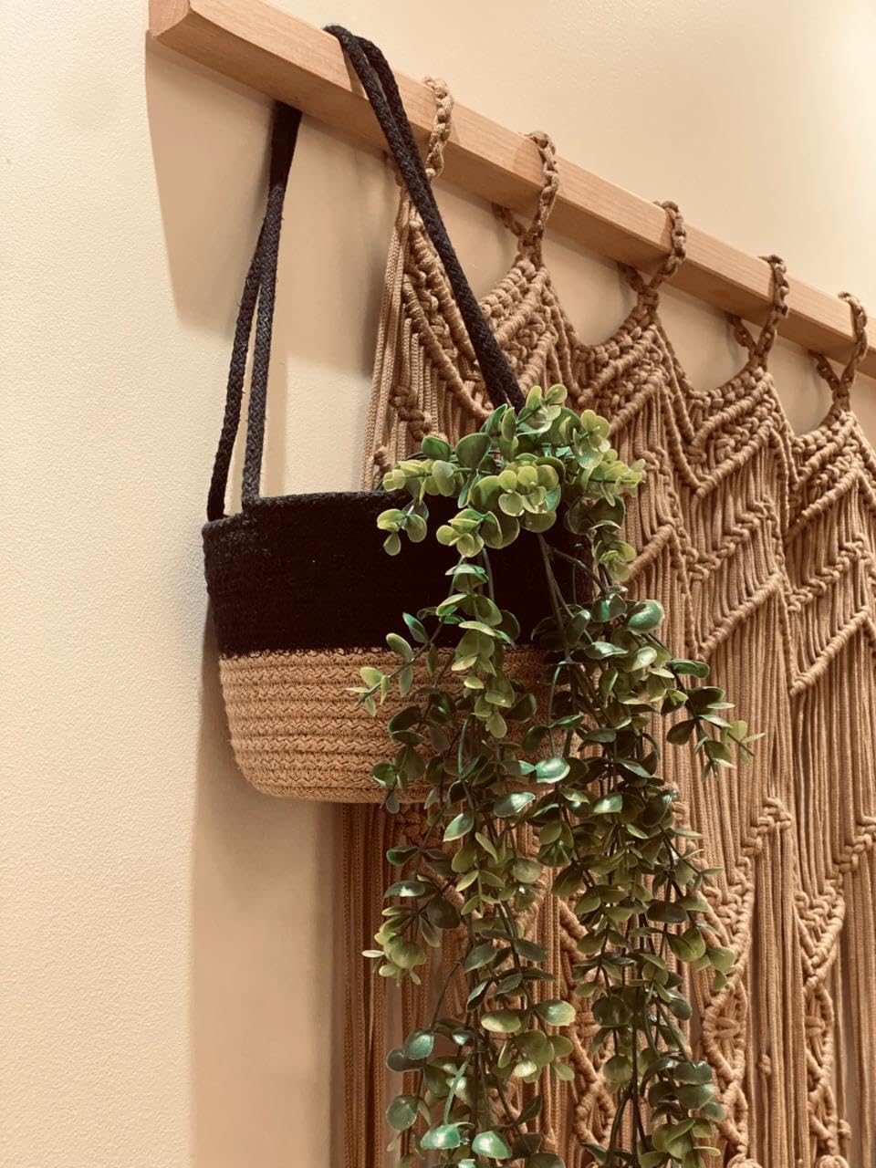 MacrameStore- Jute Plant Holder 20×45 cm - هولدر زرع جوت