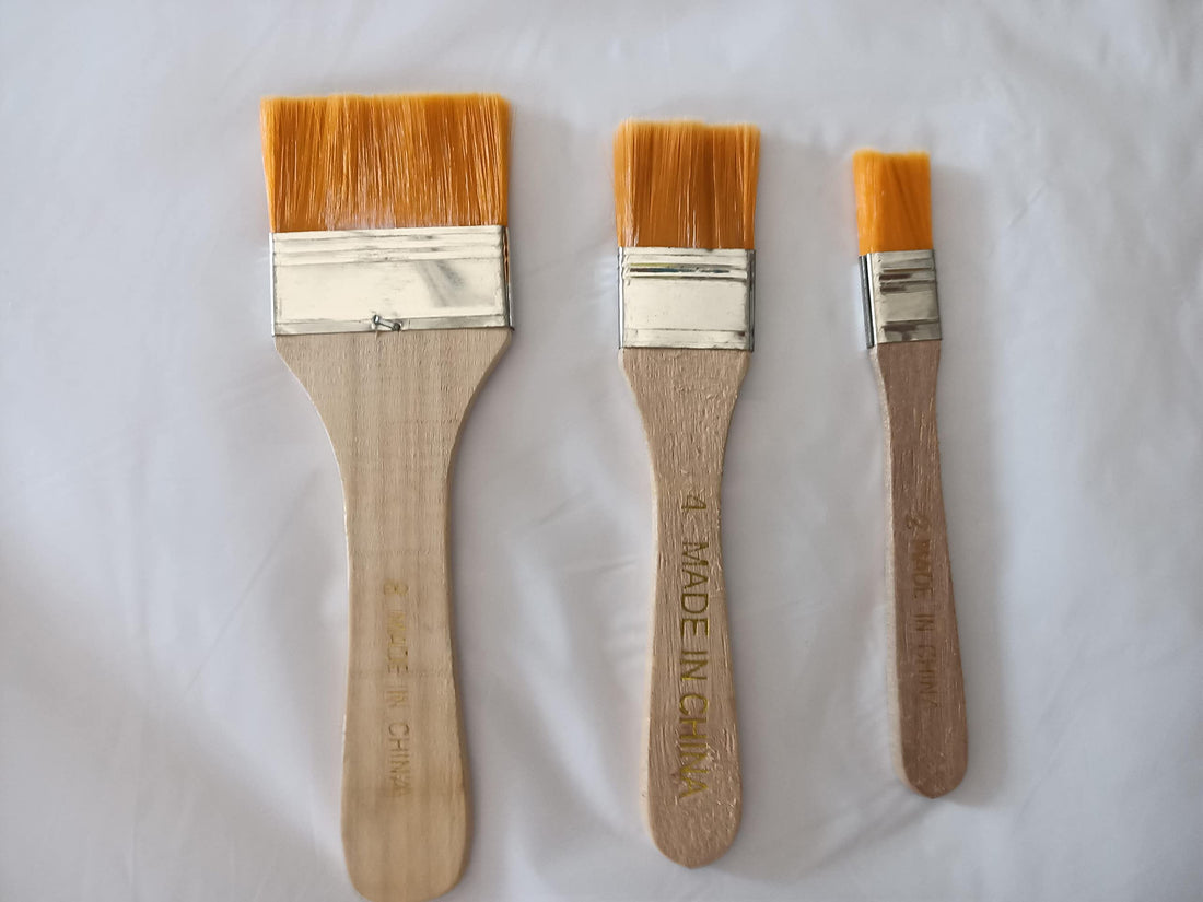 keep smiling A wide brush set for drawing and decoupage works