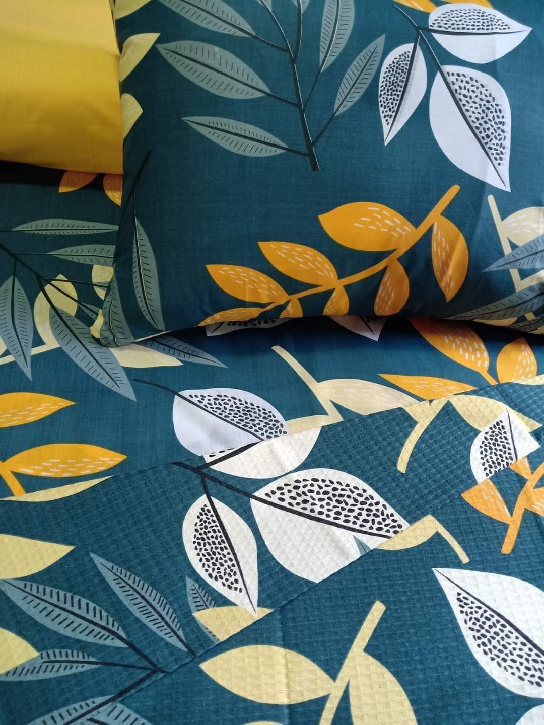 Elastic Sheet Set 3 Pieces 1 Fitted Sheet and 2 Pillow Cases (Green, Double 140x200cm)