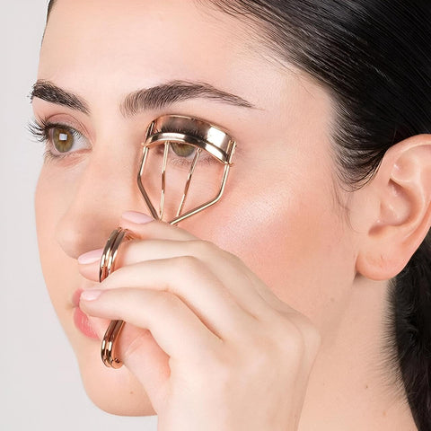 Professional Lash Care - Enjoy long-lasting beautiful eyelash curls with our premium quality stainless steel eyelash curler.Ergonomically designed to fit all eye shapes, compact for easy travel