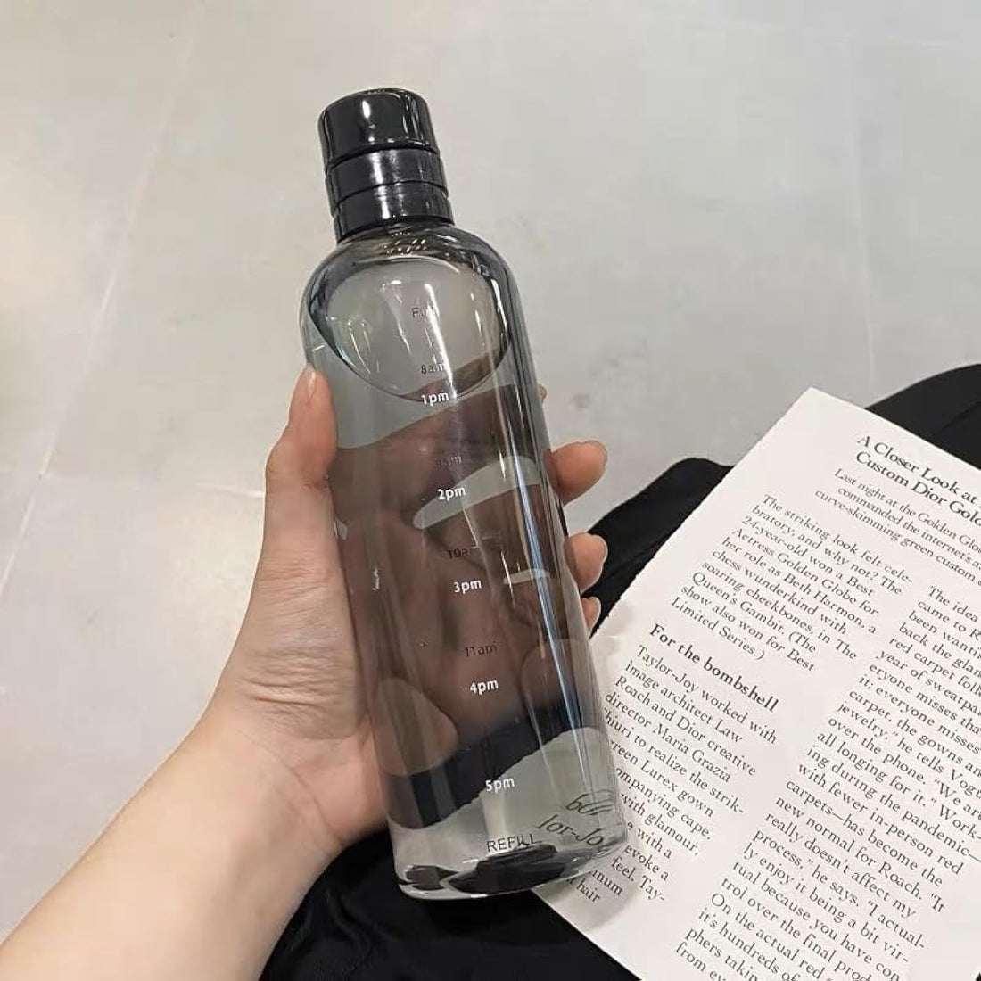 BAVIEN 500/ 750ml Plastic Water Bottle with Time Marker, Large Capacity Leakproof Drink Bottle Transparent Milk Juice Simple Cup for Men Women Gym Outdoors Sports Fitness (500ML, Black)