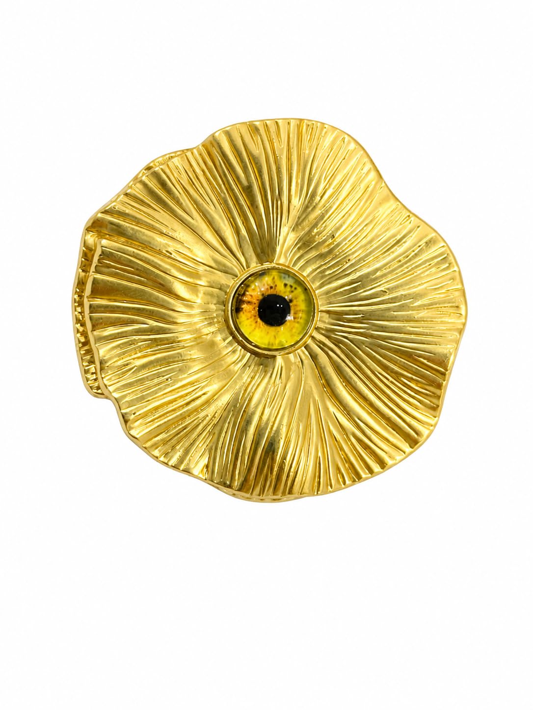 The golden eye brooch, with a design inspired by a blooming flower... a unique piece that combines luxury and mystery to give your look an elegant touch that catches the eye.