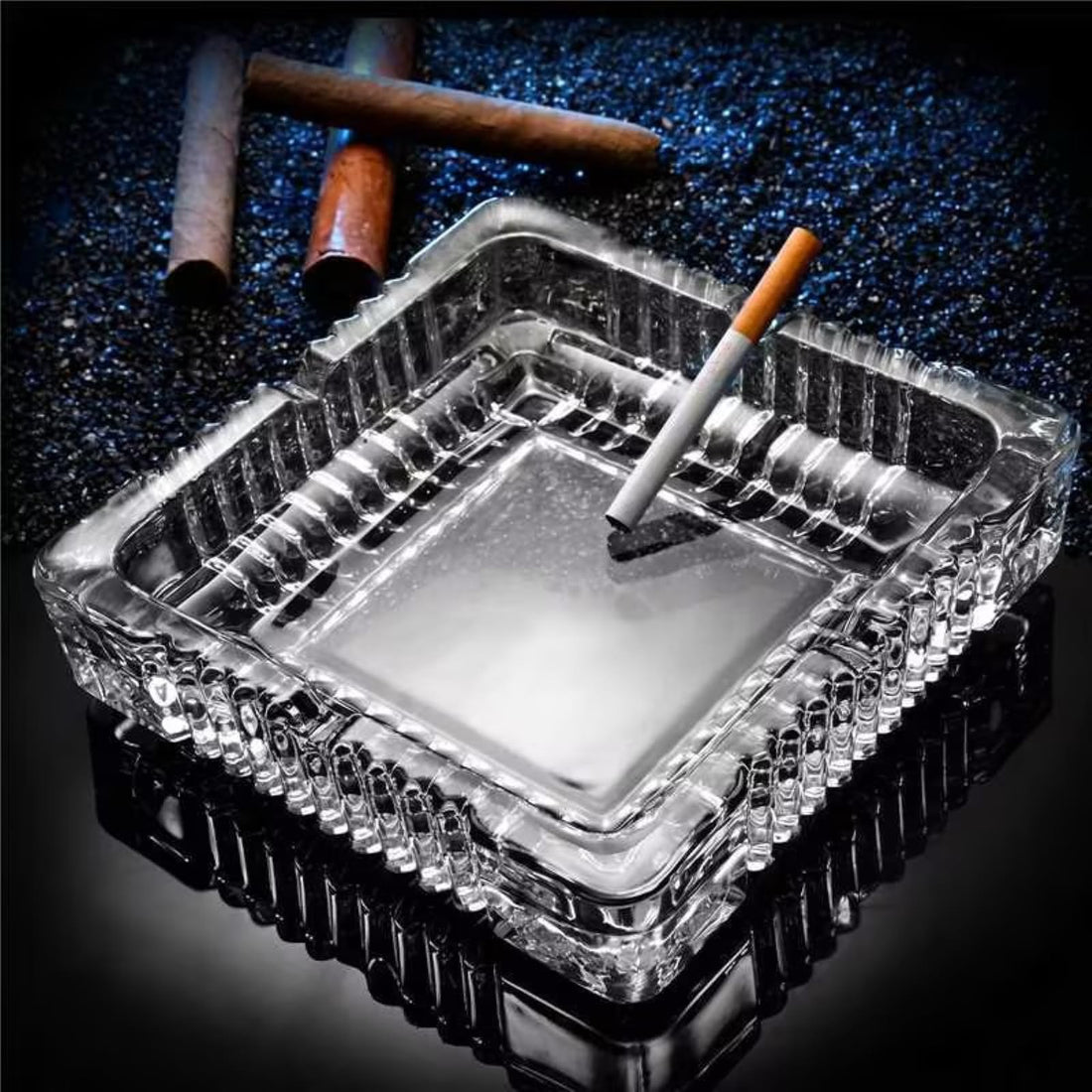 SHOWAY Ashtray, Large Glass Ashtray for cigarette cigar, Clear Crystal Ash trays Outdoor Glass Spuare Ashtrays (7x7inch)