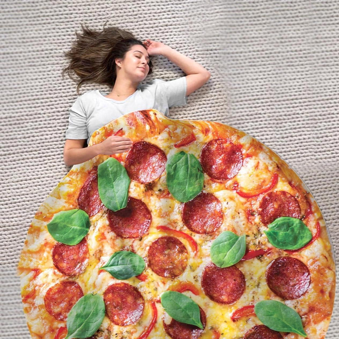 Novelty Pizza Blanket - 160x160m - Pepperoni and Basil Print- warm Soft Velvet Fabric - Perfect for Cold Winter Nights - Great Gift for a Friend.