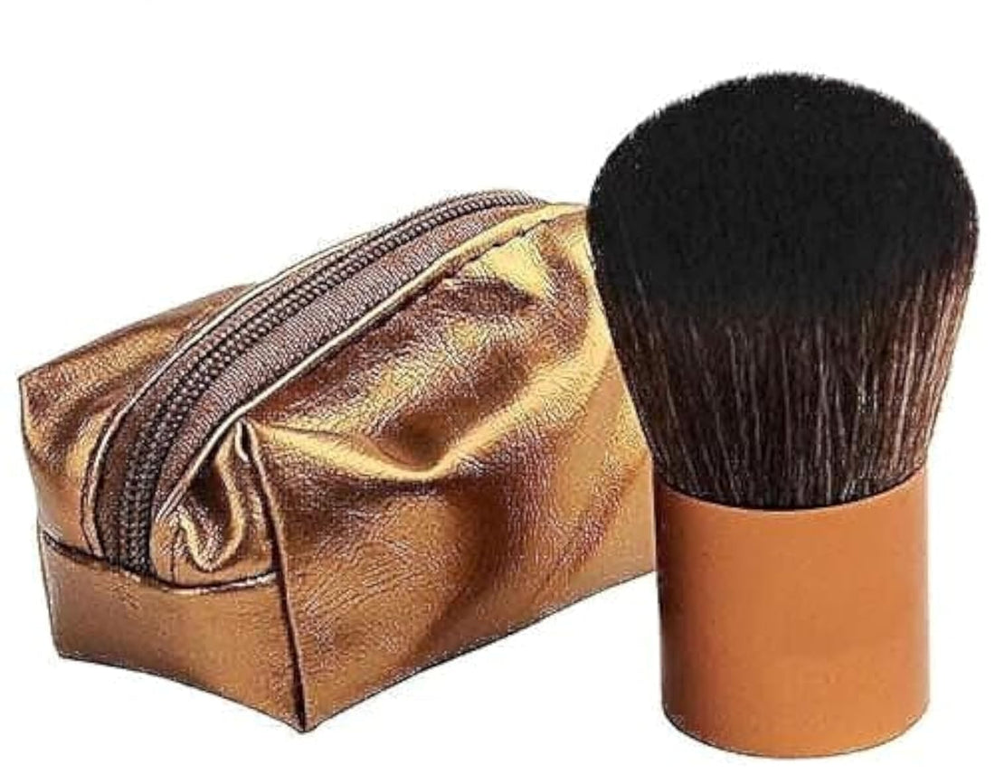 Blush Brush with Leather Pouch (Copper)