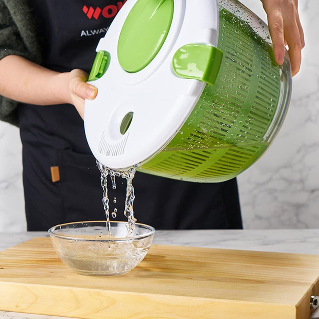 Vegetable Strainer & Dryer "Salad Fresh" 5L Capacity - Clean and Dry Vegetables Easily and Effectively Keep Salad Fresh for Days and Decorates Tables in Style - Perfect Choice
