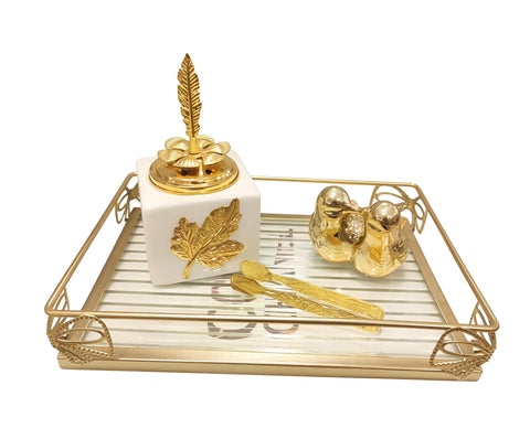 Chic Incense Collection - High-End 4-Piece Set with Designer Dish, Elegant Burner, Incense Mask, and Practical Holder for a Touch of Luxury