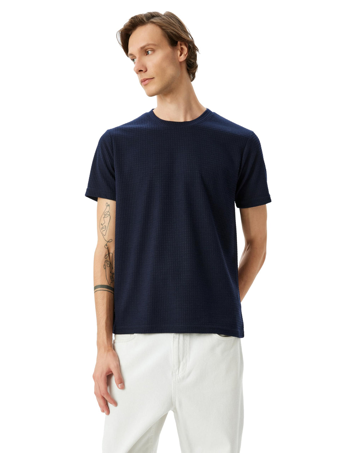 KOTON Mens Slim Fit T-Shirt Modern (pack of 1)