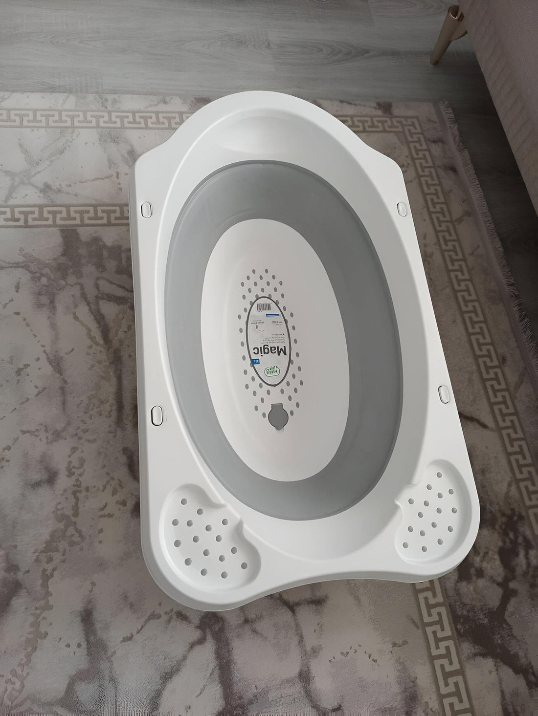 Travel Baby Bath - Space-Efficient Folding Infant Tub with Sturdy Frame, Non-Toxic Materials, and Drainage System for Convenient and Hygienic Baby Washing Experience