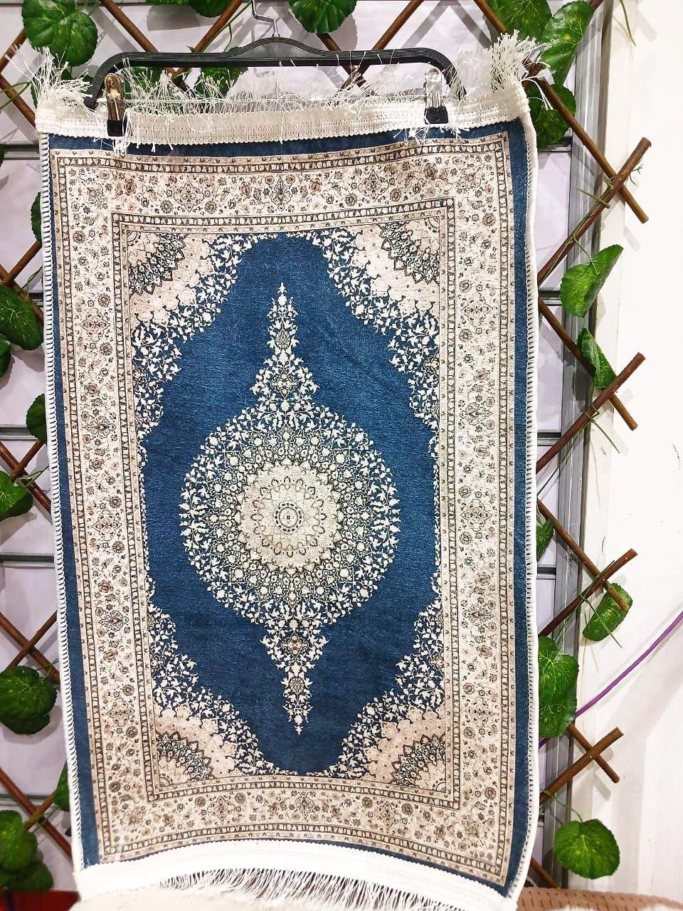 Generic Area Rug, (Navy Blue), Decorative Floor Mat with Intricate, Fringed Border .nin