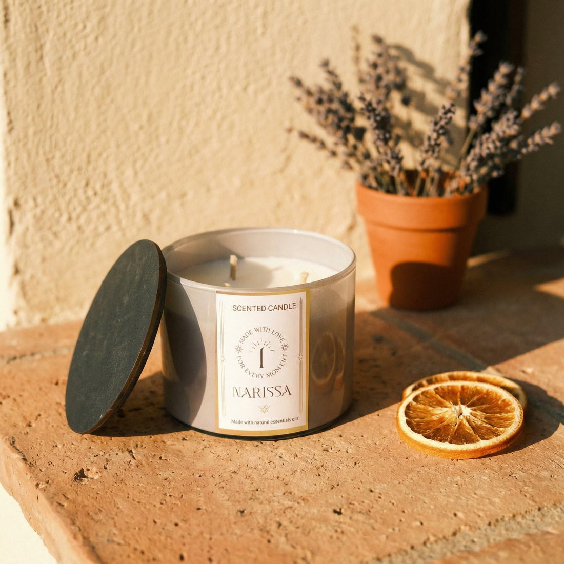 Narissa Premium Scented Candle - 3 Wick - 100% Natural Soy Wax - Luxury Grey Design and Long Lasting Aromatic Fragrance for Relaxation and Wellbeing - 500g (Premium Musk)