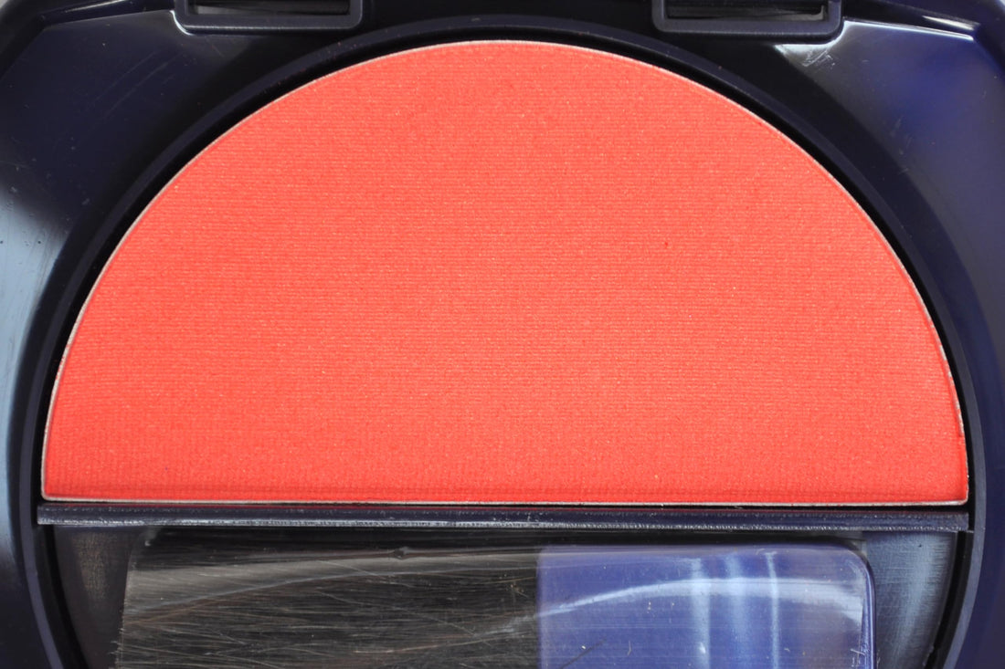 White & Red Blusher, No-35