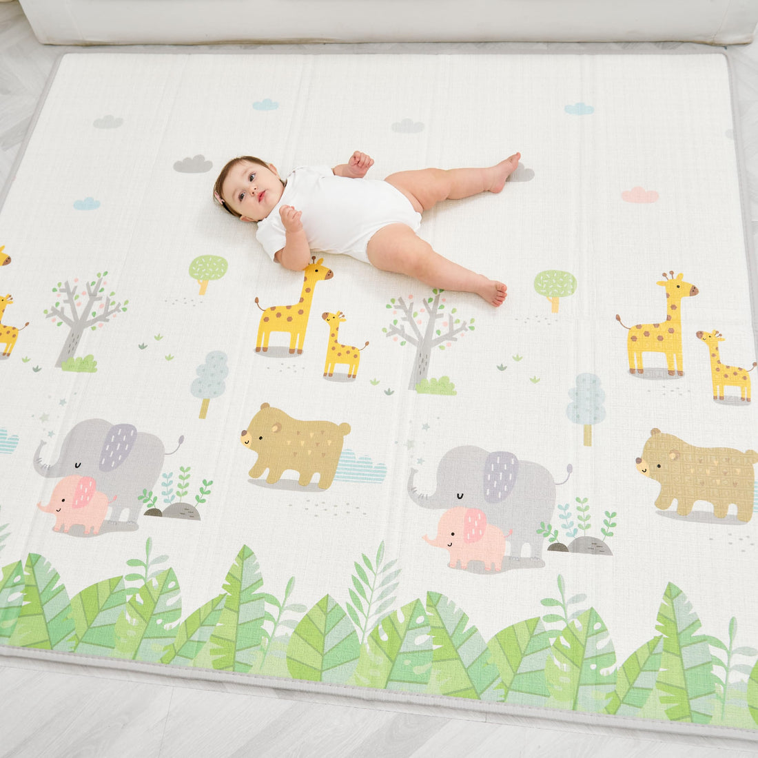 Children's Play Mat for Baby 180 x 200 x 1.5 cm XXL Thick Foam Foldable Reversible – for Mobility Development Promoting Sensory Development Gift