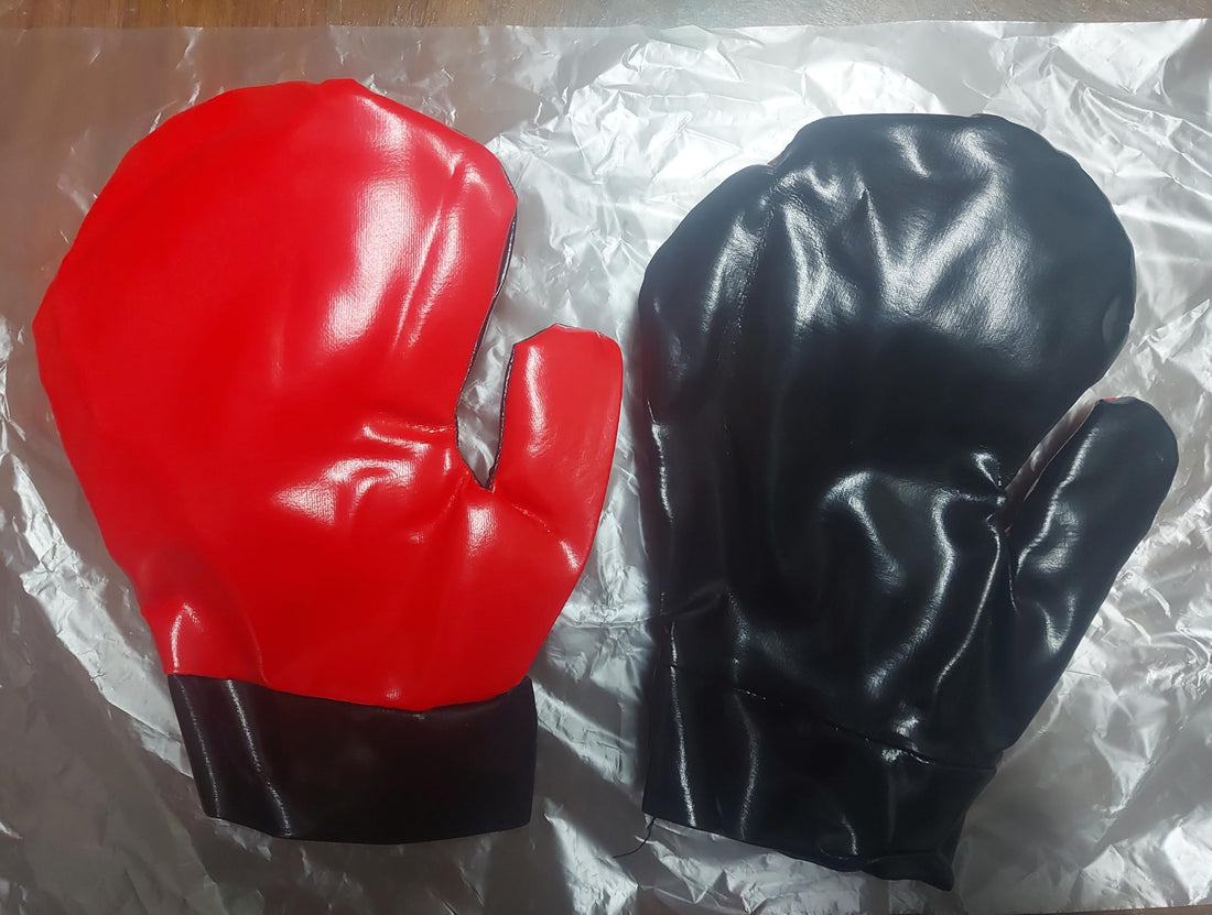 SMALL Generic Boxing Gloves for Kids