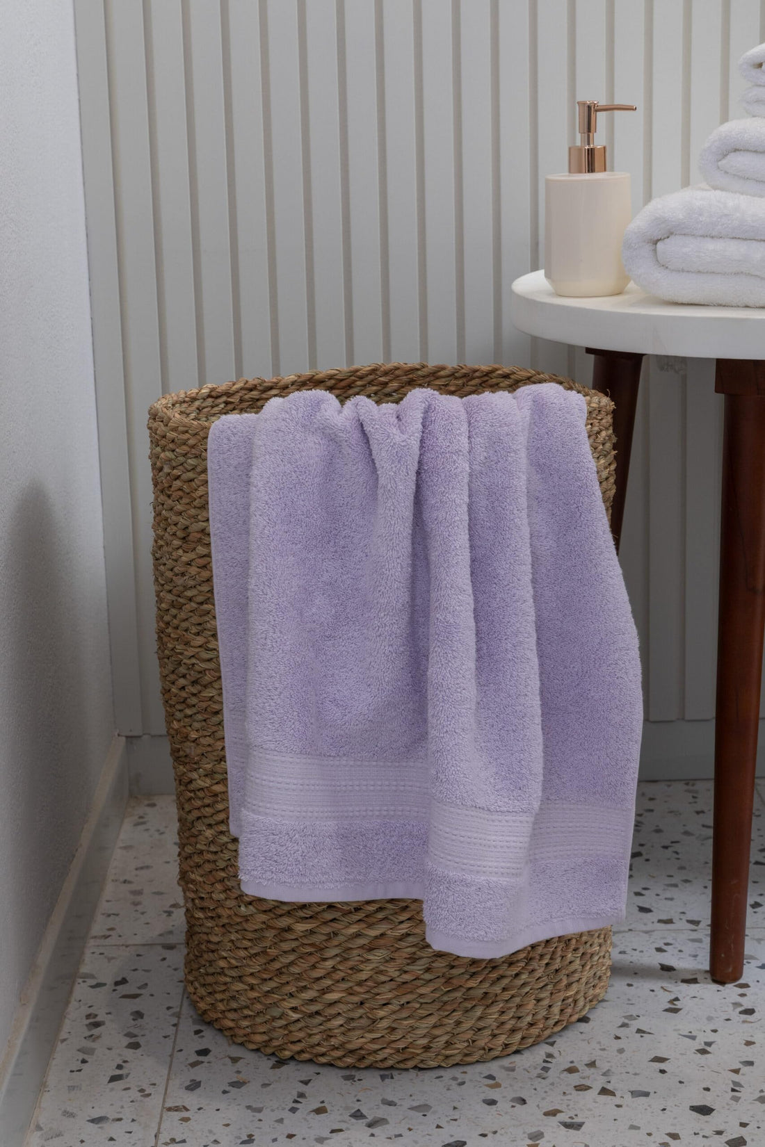 nit - Lavender Foge Bath Towel (650 GSM) – 100% Egyptian Cotton