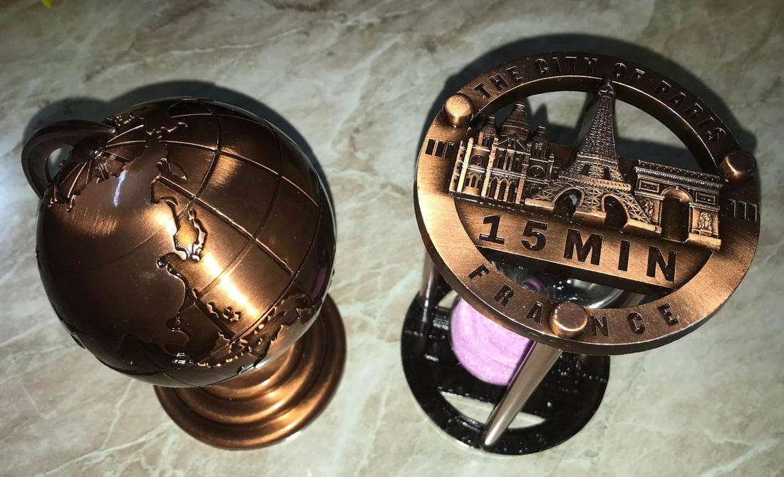 Global Map and Hourglass Metal 15 Minutes