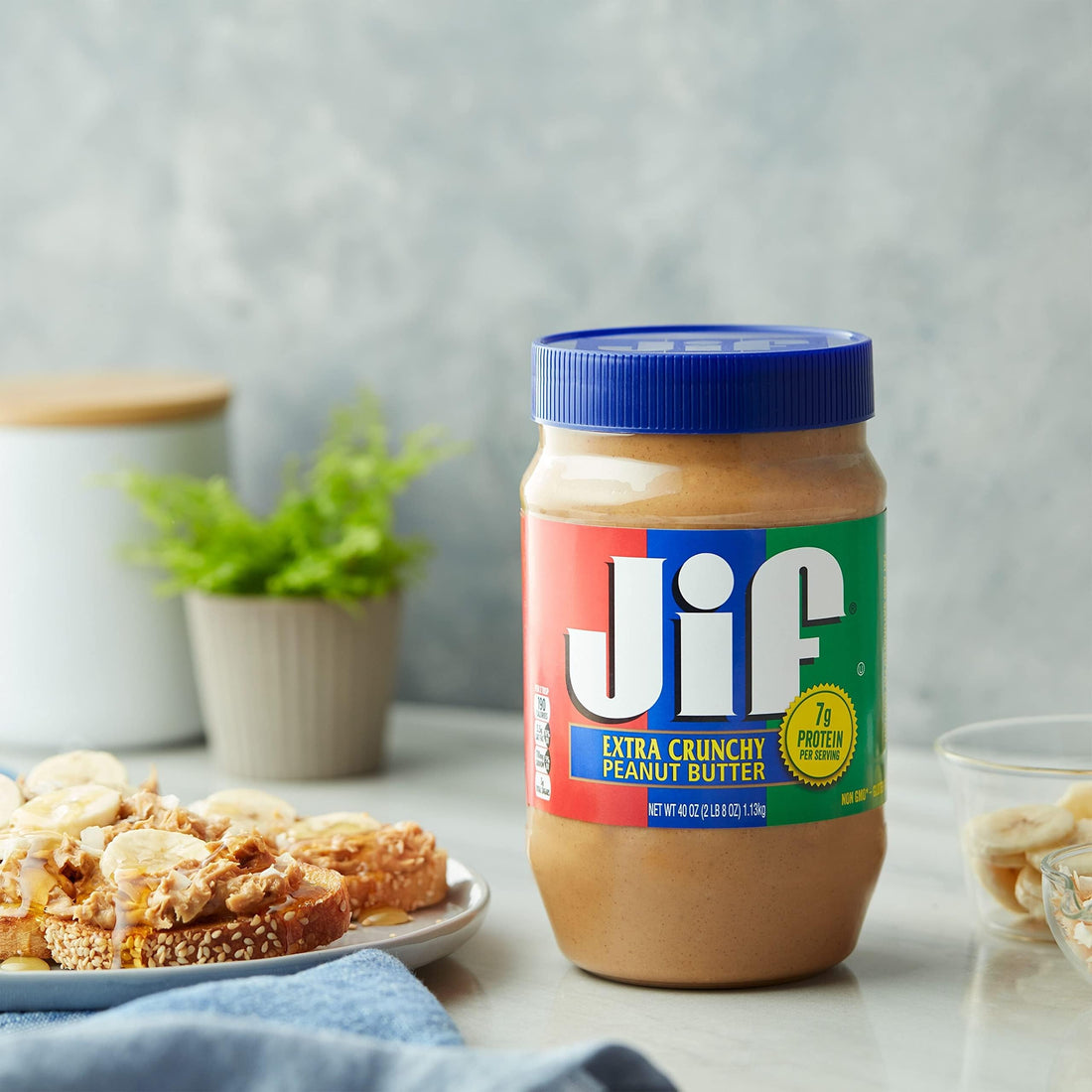 Jif Extra Crunchy Peanut Butter, 454g, 7g Protein per Serving, Gluten Free, No Trans Fat