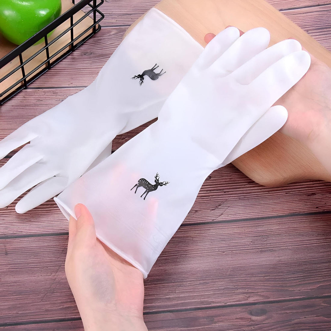 Silicone Gloves - Reusable PVC Gloves for Dishwashing and Kitchen Cleaning, Non-Slip Design, Strong Durability, Ideal for Handling Hot Surfaces and Cleaning Tasks