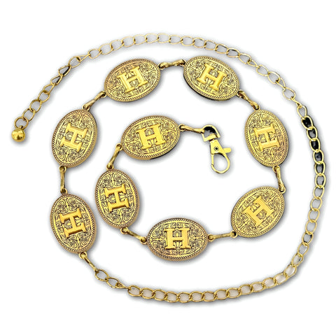 Belt Chain-A modern belt with a luxurious Concho design Made for modern women who seek excellence and elegance, it easily matches any dress