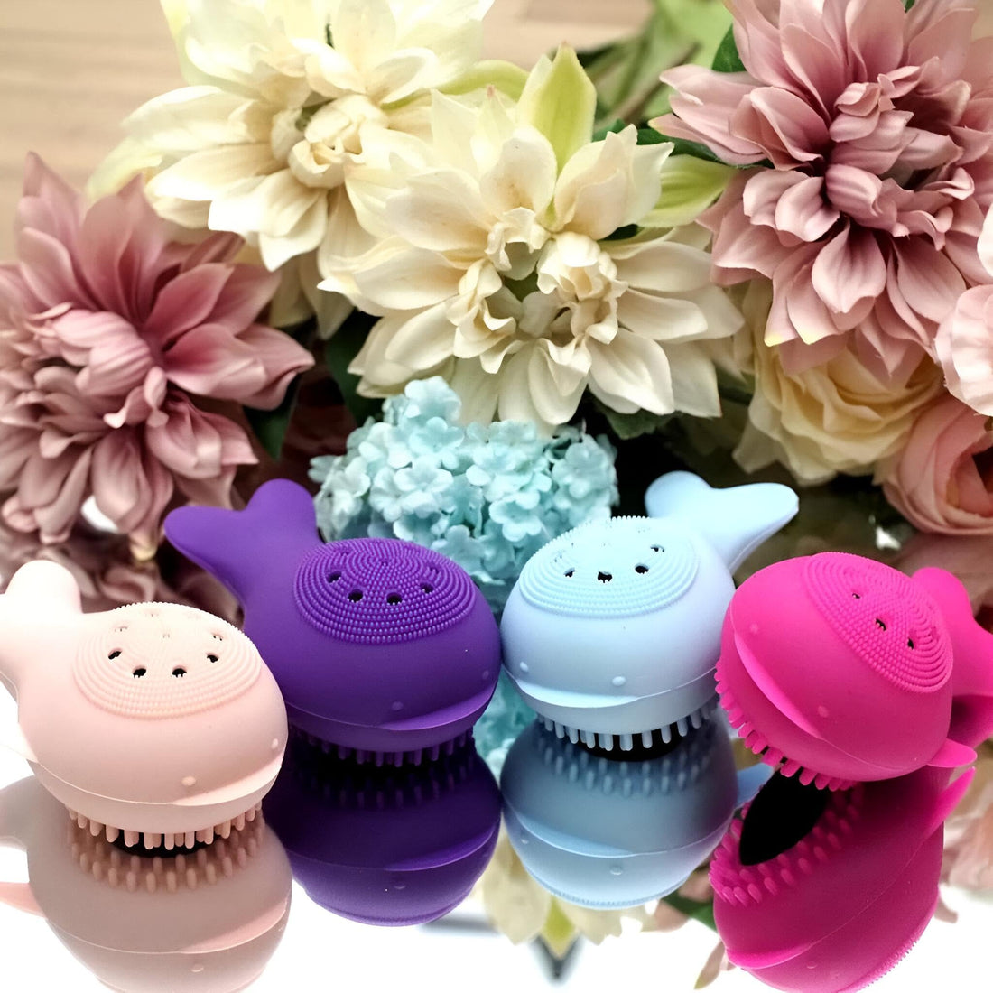 Whale Brush - Soft Silicone Facial Cleaner for Gentle Exfoliation, Smooth Scrubbing, and Efficient Makeup Residue Removal Supporting a Healthy and Clear Skin Glow (4 piece of the color shown)