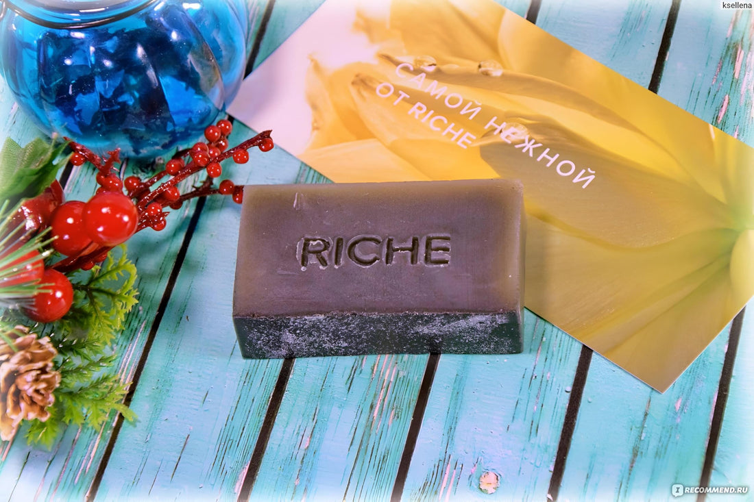 Vegan Charcoal Soap - Powerful Detoxifying Cleanser - Natural Black Soap for Acne Treatment on Face and Body - Handmade in EU for a Luxurious Skincare Experience