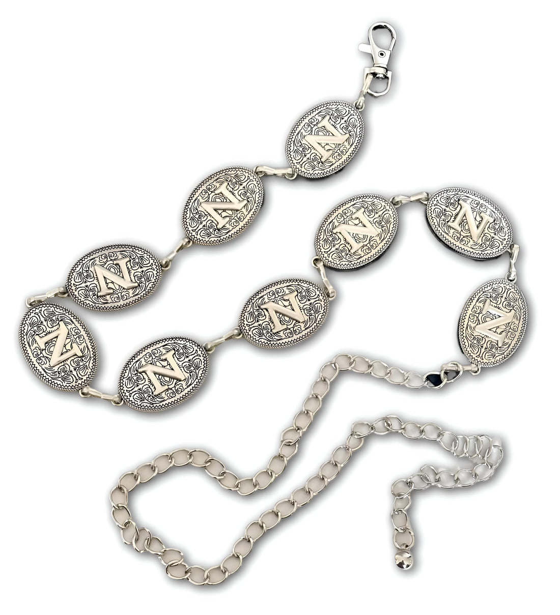 Belt Chain-A modern belt with a luxurious Concho design Made for modern women who seek excellence and elegance, it easily matches any dress