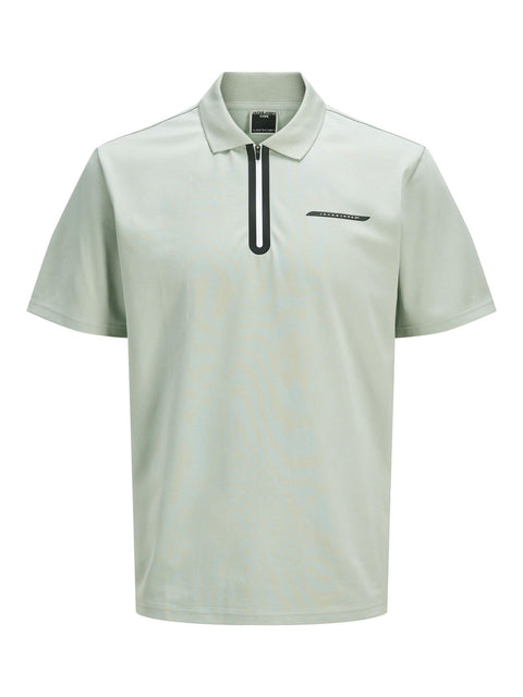 JACK & JONES